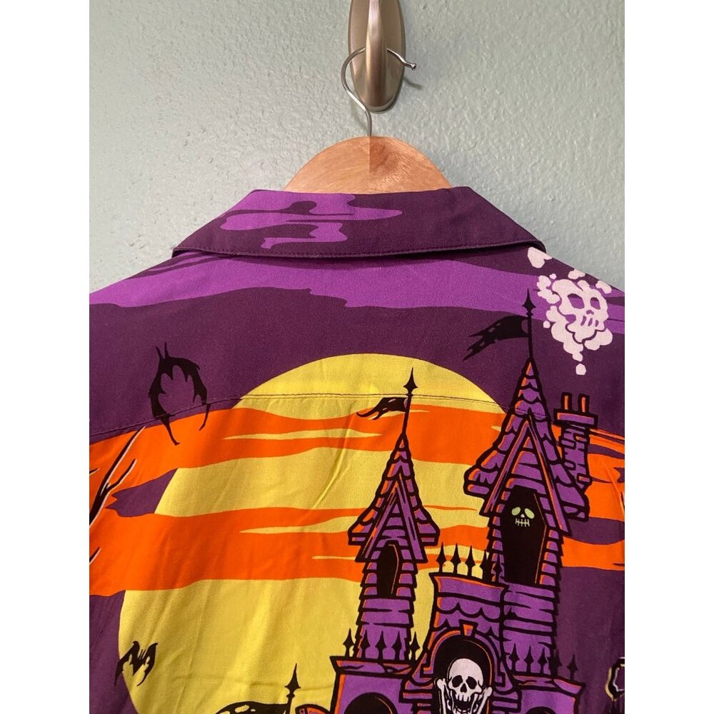 Disney Mickey's Pumpkin Patch Haunted House Ghost Button Up Shirt‎ Size XS - Picture 7 of 8